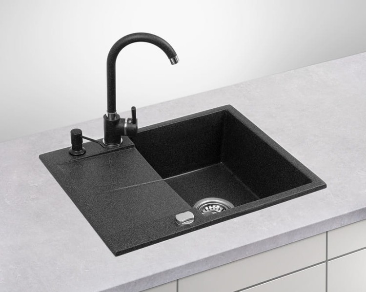designo_10s_l200_2.jpg